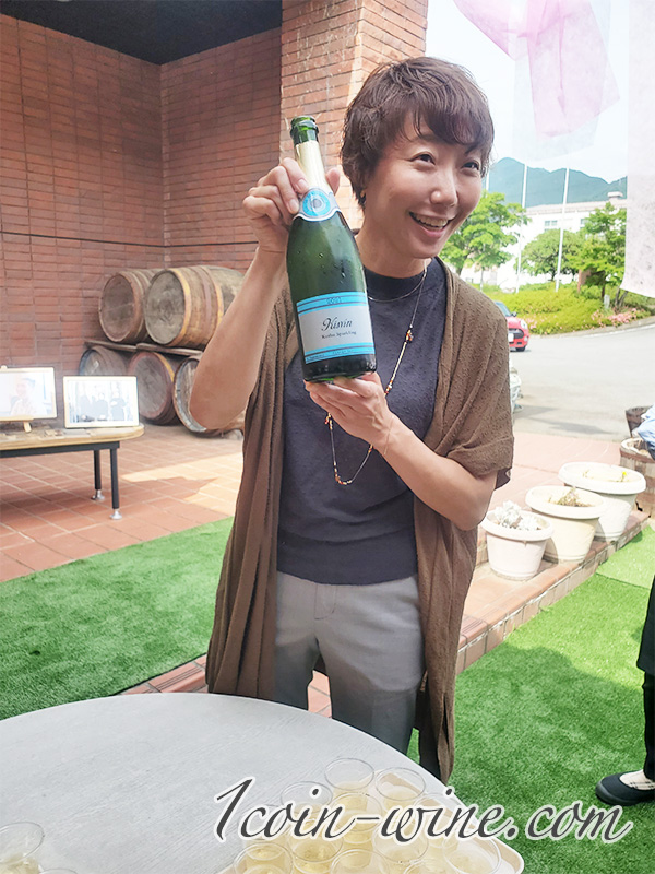 Kisvin斎藤まゆさんと甲州スパークリング2021
